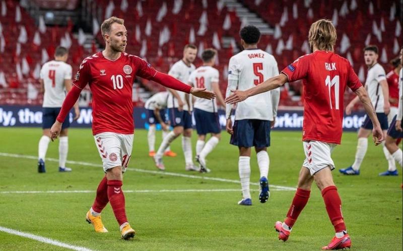 丹麦对芬兰欧洲杯